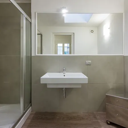 Appartement Piazza Pitti 2 Bedroom *